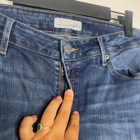 Ann Taylor LOFT Womens Jeans Size 29 Denim Blue Curvy Skinny Dark Wash Casual - Picture 9 of 15